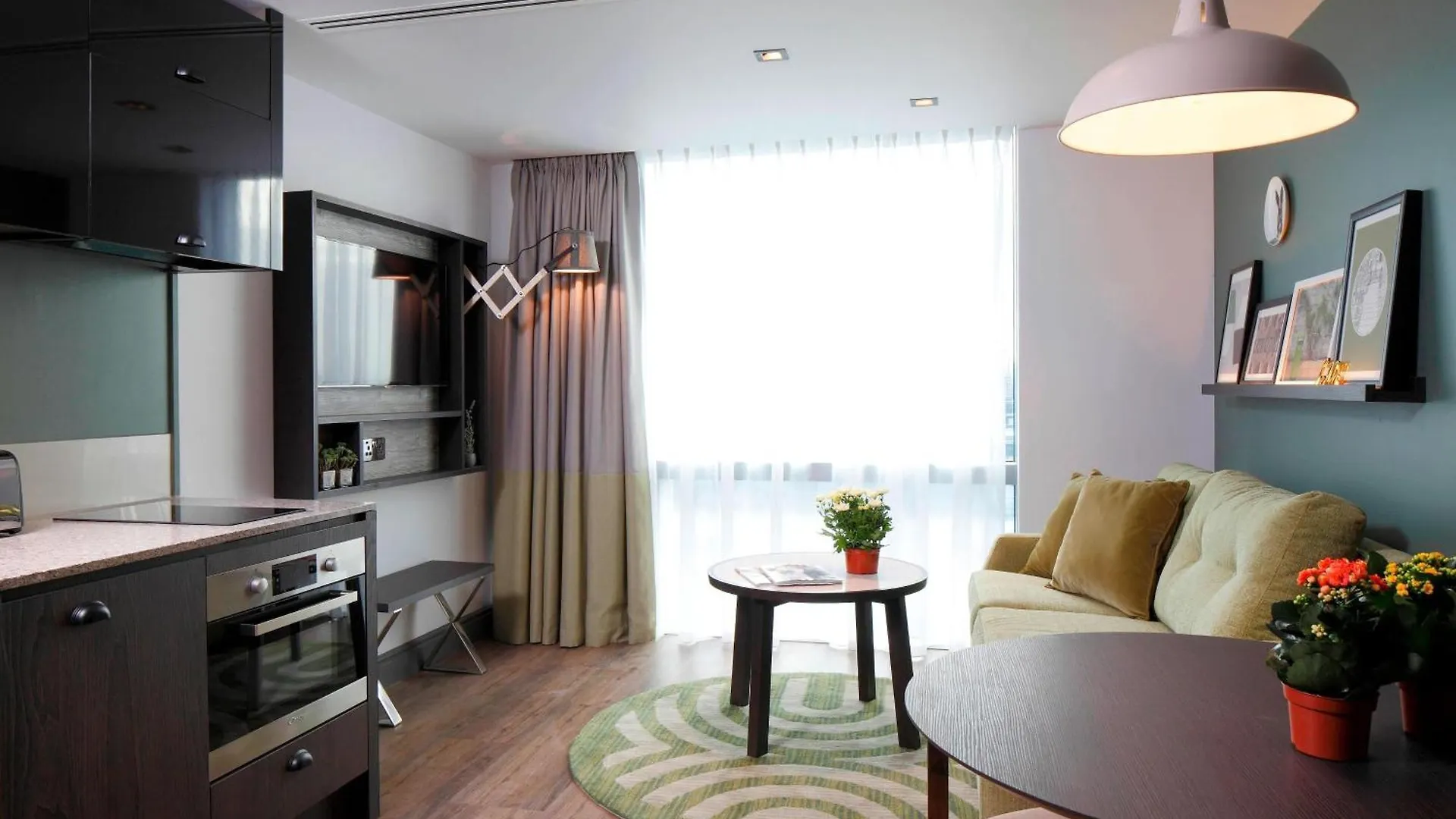 Residence Inn By Marriott London Bridge 4*,